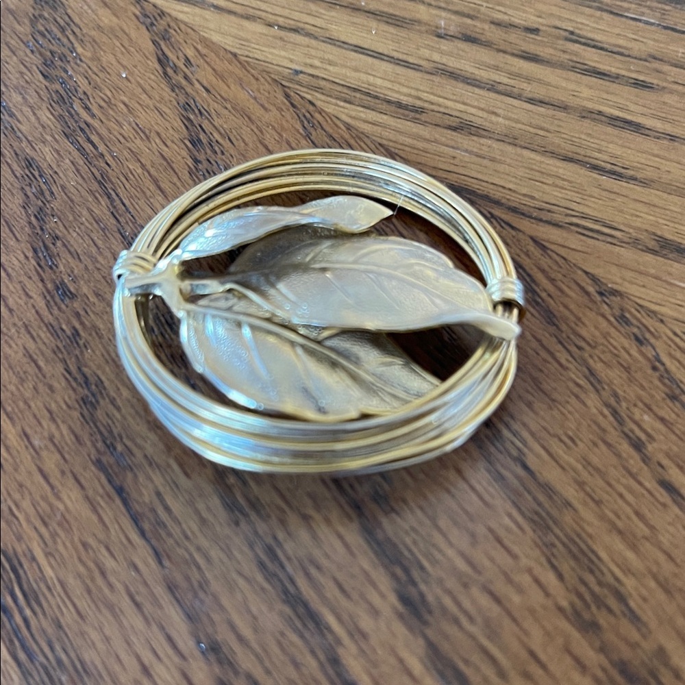 Elegant Gold and Silver Leaf Accent Vintage